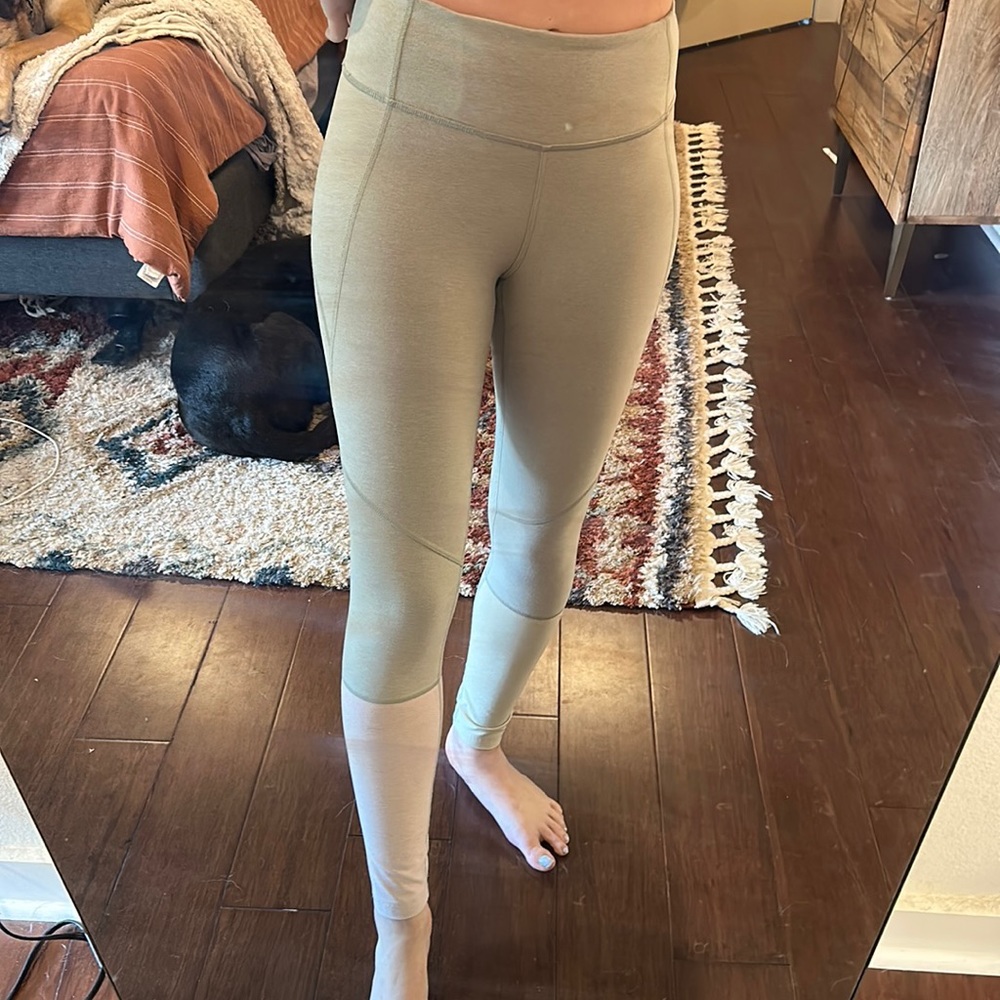 Xs outdoor voices leggings
